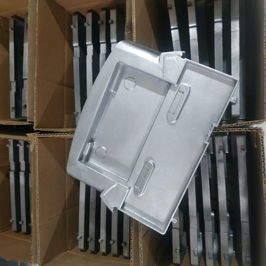 Bandeja de goteo para máquinas vending, recogiendo líquidos derramados.